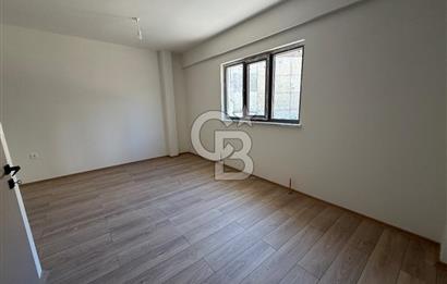 ÇANAKKALE MERKEZ SARAYCIK KÖYÜNDE SATILI 4+1 VİLLA