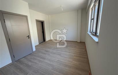 ÇANAKKALE MERKEZ SARAYCIK KÖYÜNDE SATILI 4+1 VİLLA