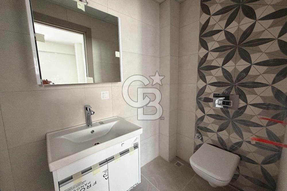 ÇANAKKALE MERKEZ SARAYCIK KÖYÜNDE SATILI 4+1 VİLLA