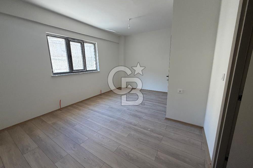 ÇANAKKALE MERKEZ SARAYCIK KÖYÜNDE SATILI 4+1 VİLLA