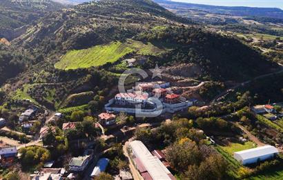 ÇANAKKALE MERKEZ SARAYCIK KÖYÜNDE SATILI 4+1 VİLLA