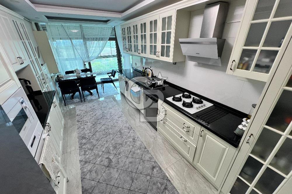 BATIKENT YENİBATIDA 5+1 FULL YAPILI MERKEZİ KONUMDA LÜKS DAİRE