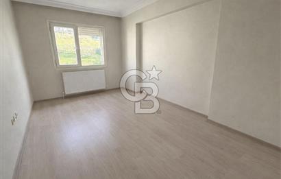 İzmir Çiğli Esentepe'de Kiralık Eşyalı 3+1 Daire