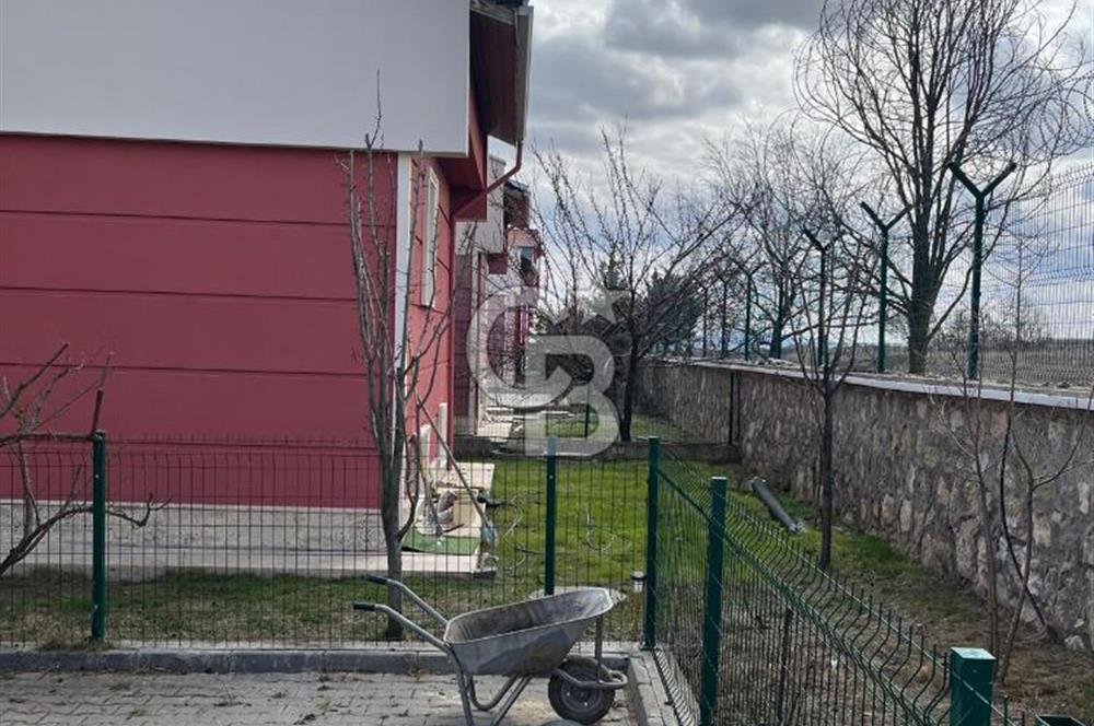 GÖLBAŞI SARAYBOSNA SİTESİ’NDE SATILIK  LÜKS 6+1 VİLLA