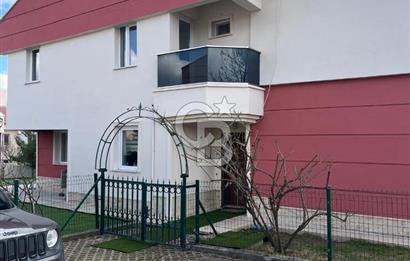 GÖLBAŞI SARAYBOSNA SİTESİ’NDE SATILIK  LÜKS 6+1 VİLLA