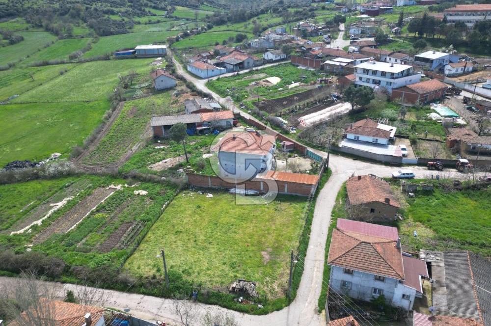 Çanakkale Yenice Pazarköy Köyünde Satılık 739 M² Arsa !