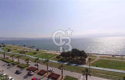 İzmir Bostanlı Yalı Trademark Yıllar Apt. Satılık 2+1 100 m² Daire