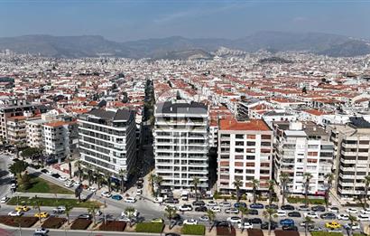 İzmir Bostanlı Yalı Trademark Yıllar Apt. Satılık 2+1 100 m² Daire