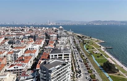 İzmir Bostanlı Yalı Trademark Yıllar Apt. Satılık 2+1 100 m² Daire