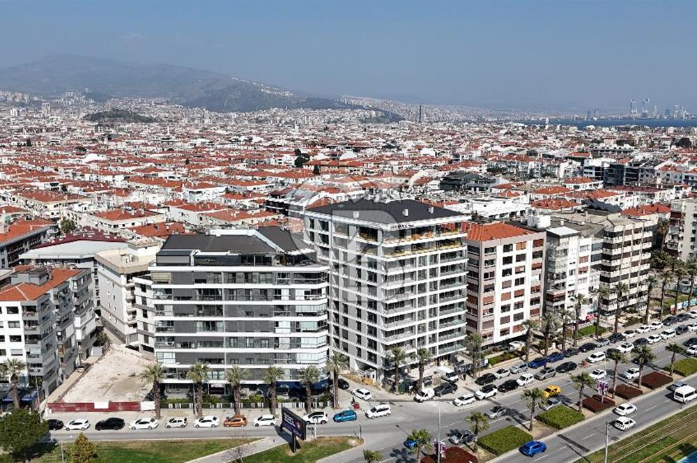 İzmir Bostanlı Yalı Trademark Yıllar Apt. Satılık 2+1 100 m² Daire