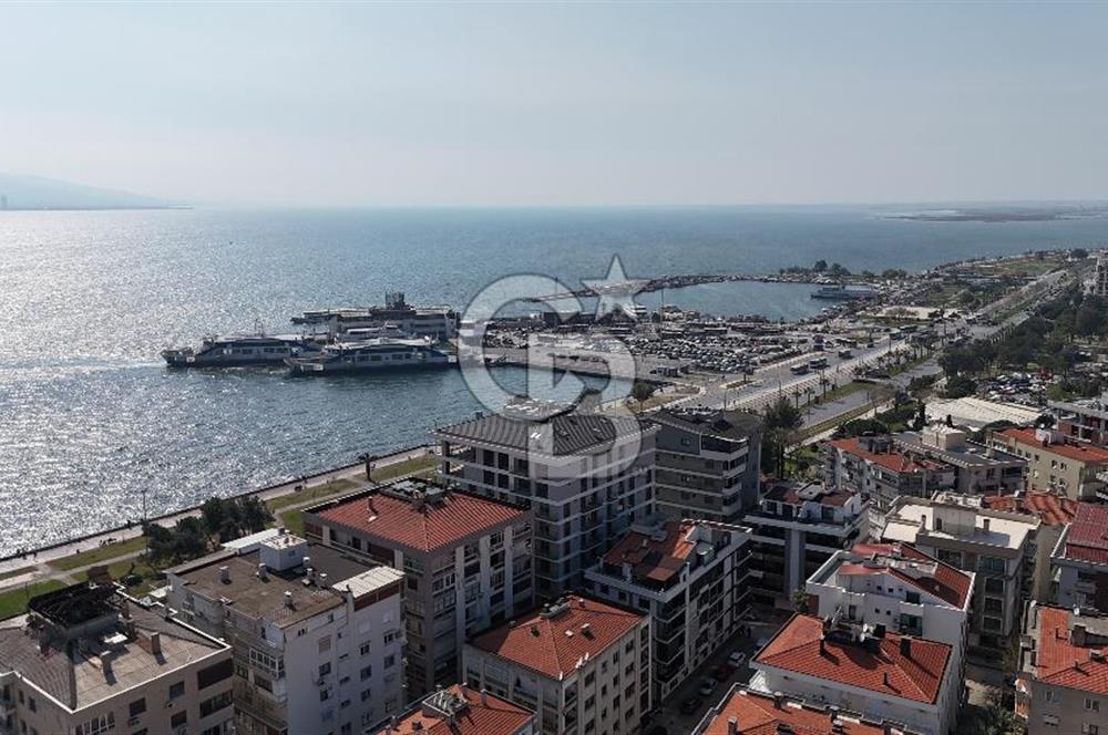 İzmir Bostanlı Yalı Trademark Yıllar Apt. Satılık 2+1 100 m² Daire