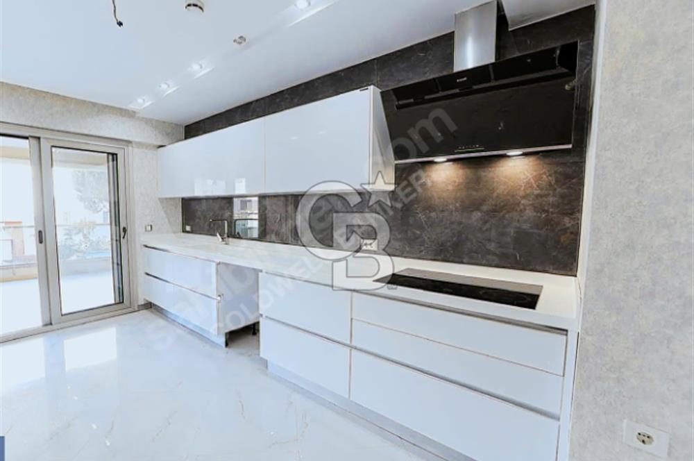 BALÇOVANIN EN PRESTİJLİ 4+1 210 m² NET | REZİDANS DAİRESİ