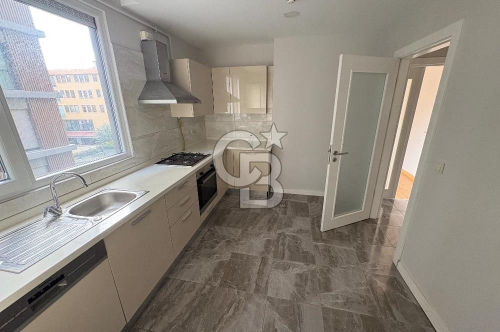 ERENKÖY IŞIKLARDA KİRALIK LÜKS DAİRE