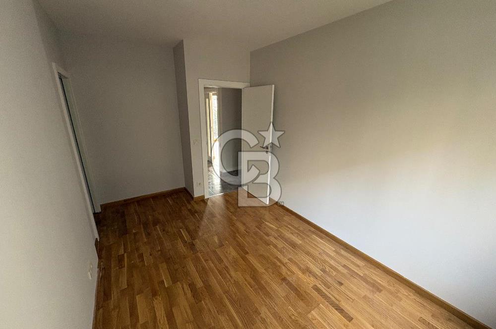ERENKÖY IŞIKLARDA KİRALIK LÜKS DAİRE