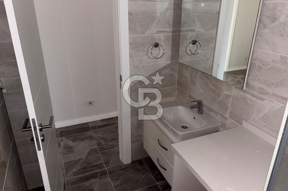 ERENKÖY IŞIKLARDA KİRALIK LÜKS DAİRE