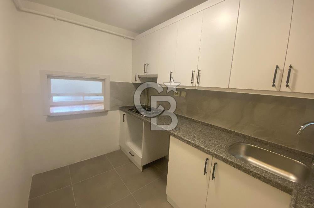 Bostanlı Mah.’de Kapalı Mutfak Tadilatlı 2+1 Kiralık Daire