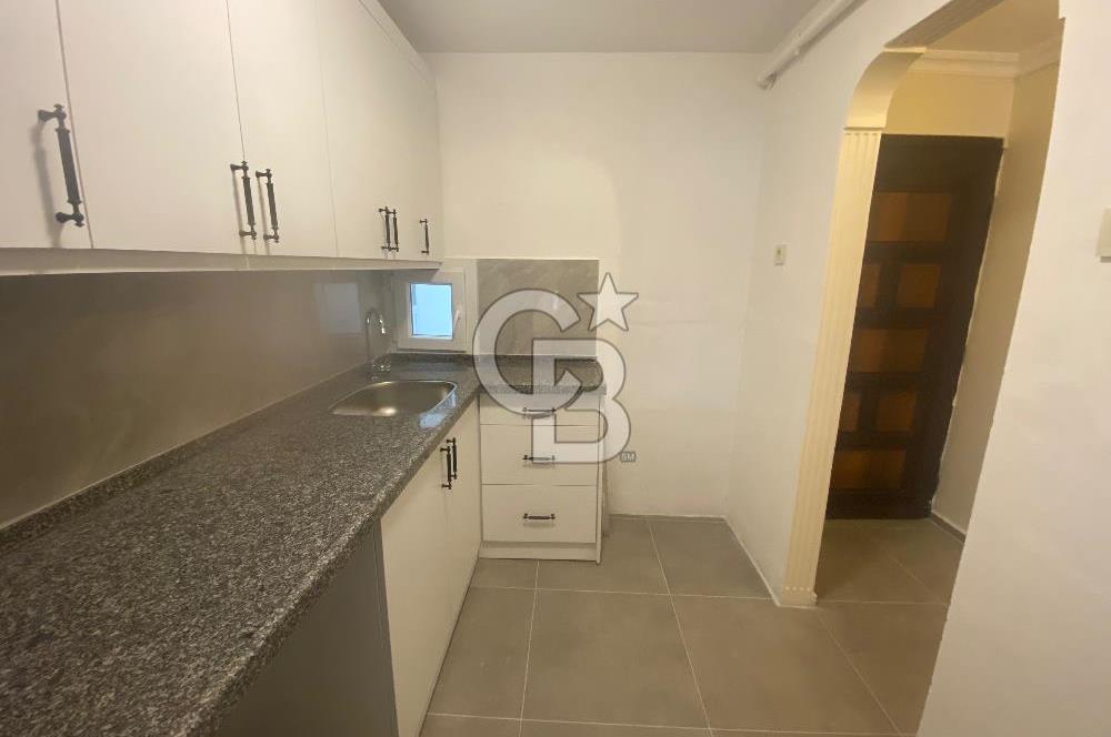 Bostanlı Mah.’de Kapalı Mutfak Tadilatlı 2+1 Kiralık Daire