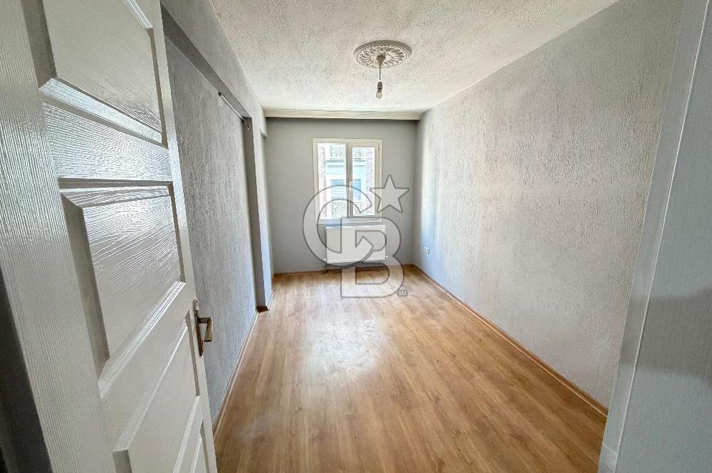 Küçük çiğli 3+1 kiralık 130 m2 