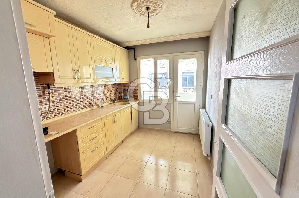 Küçük çiğli 3+1 kiralık 130 m2 