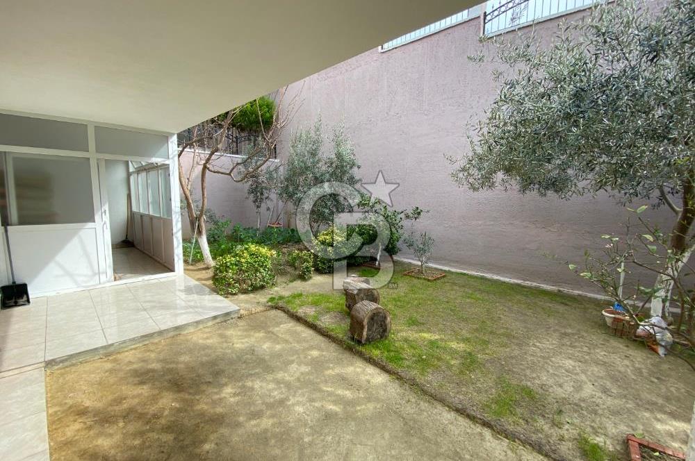 KUŞADASI SOĞUCAKTA SELCUK DENGE SİTESİ 5+2 TRİPLEKS VİLLA