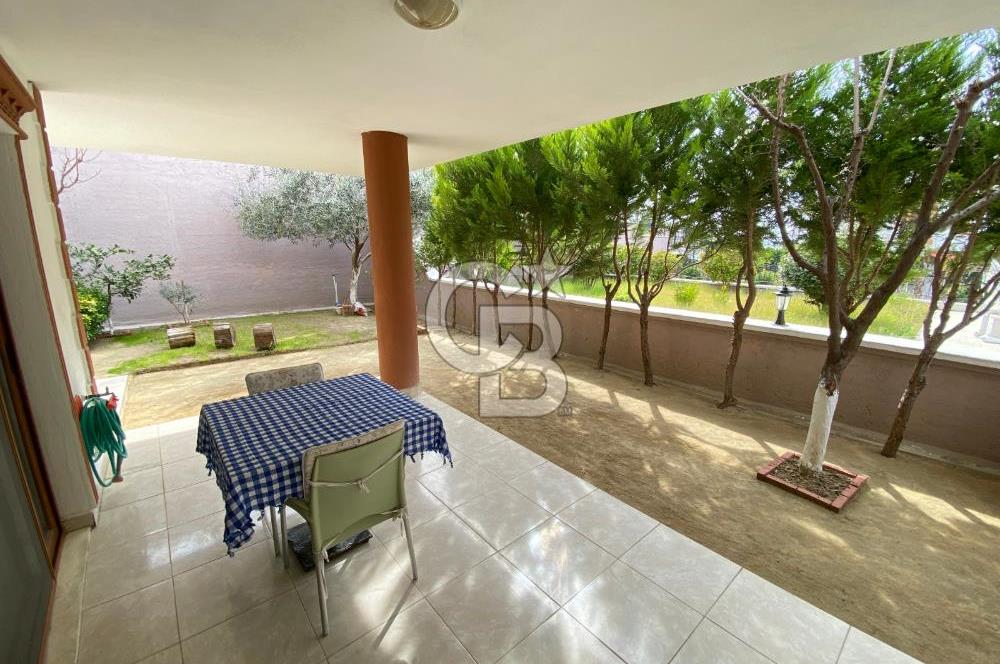 KUŞADASI SOĞUCAKTA SELCUK DENGE SİTESİ 5+2 TRİPLEKS VİLLA