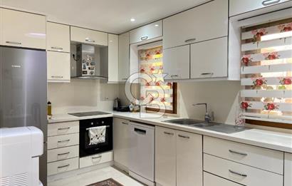 KUŞADASI SOĞUCAKTA SELCUK DENGE SİTESİ 5+2 TRİPLEKS VİLLA