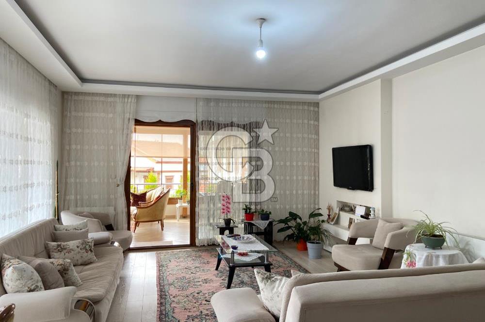 KUŞADASI SOĞUCAKTA SELCUK DENGE SİTESİ 5+2 TRİPLEKS VİLLA