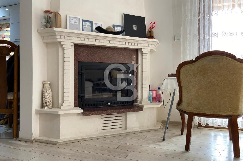 KUŞADASI SOĞUCAKTA SELCUK DENGE SİTESİ 5+2 TRİPLEKS VİLLA