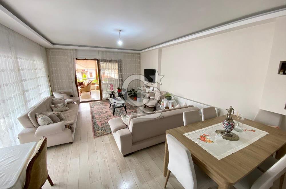 KUŞADASI SOĞUCAKTA SELCUK DENGE SİTESİ 5+2 TRİPLEKS VİLLA