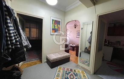 GALİPBEY CADDESİ ÜZERİNDE 75 m² NET 2+1 KİRALIK DAİRE