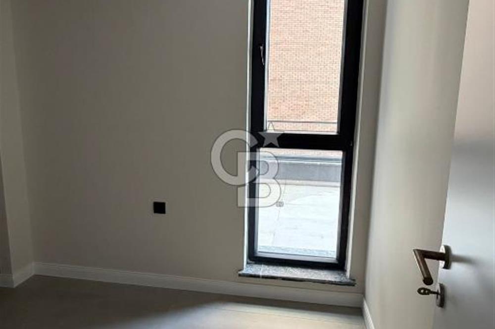 CB CITY'DEN AYDOĞANLAR PLAZADA 1+1 KİRALIK OFİS