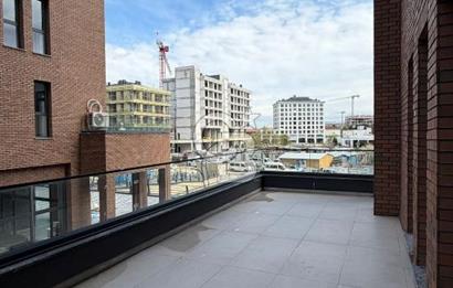 CB CITY'DEN AYDOĞANLAR PLAZADA 1+1 KİRALIK OFİS