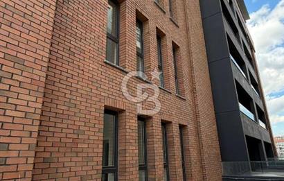 CB CITY'DEN AYDOĞANLAR PLAZADA 1+1 KİRALIK OFİS