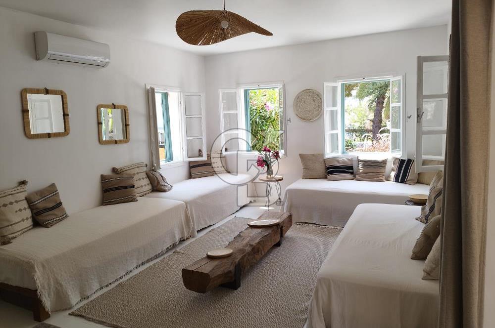 Bodrum Gümüşlük'te Tam Müstakil Bahçeli Kiralık Yazlık Villa