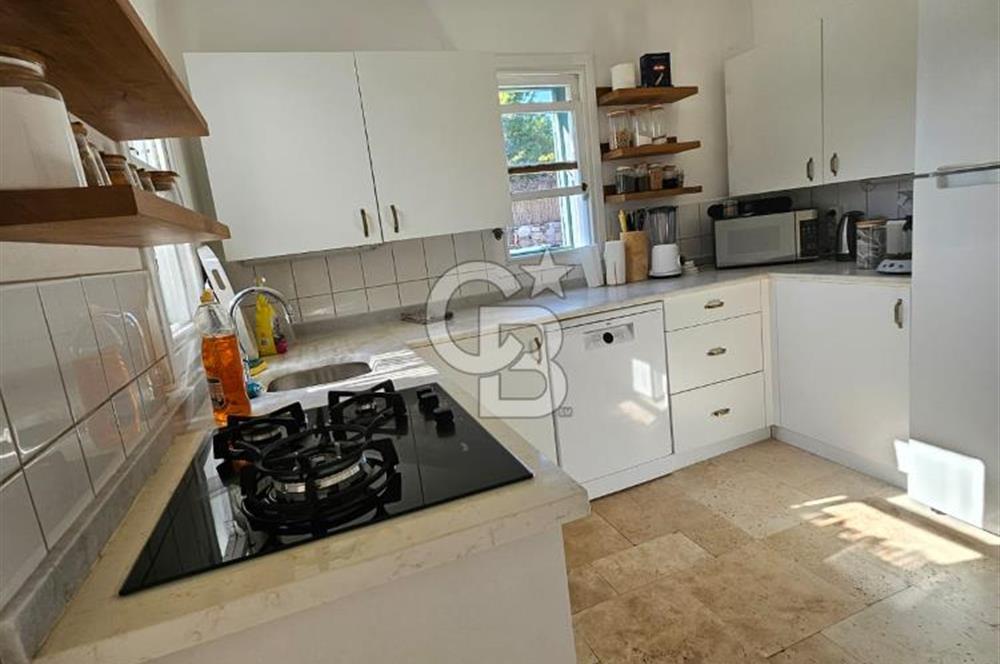 Bodrum Gümüşlük'te Tam Müstakil Bahçeli Kiralık Yazlık Villa