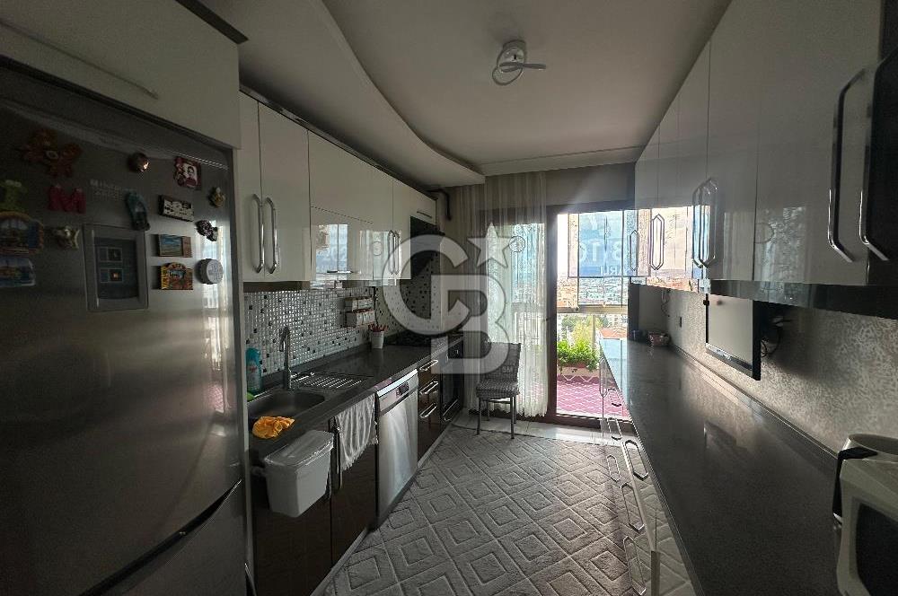 BAYRAKLI EMEK MH. 3+1 ARAKAT 145m2 SATILIK FERAH MANZARALI DAİRE