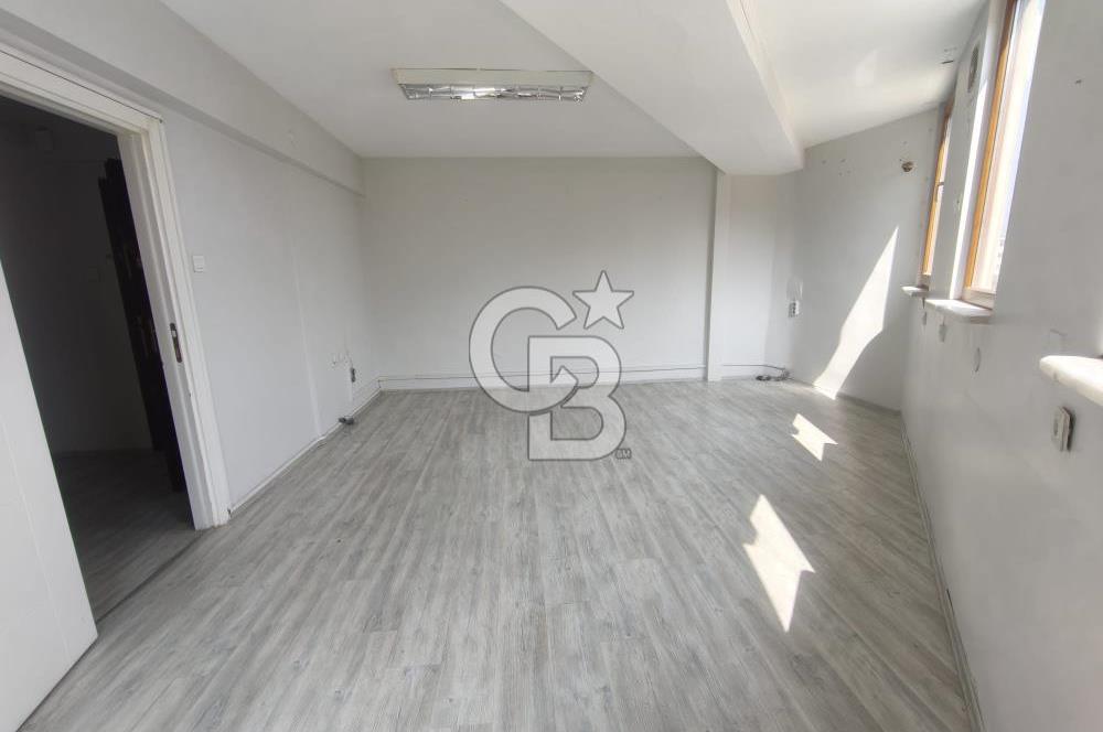 BURSA, OSMANGAZİ, ULUYOLDA ADLİYE KARŞISINDA KİRALIK 1+1 OFİS