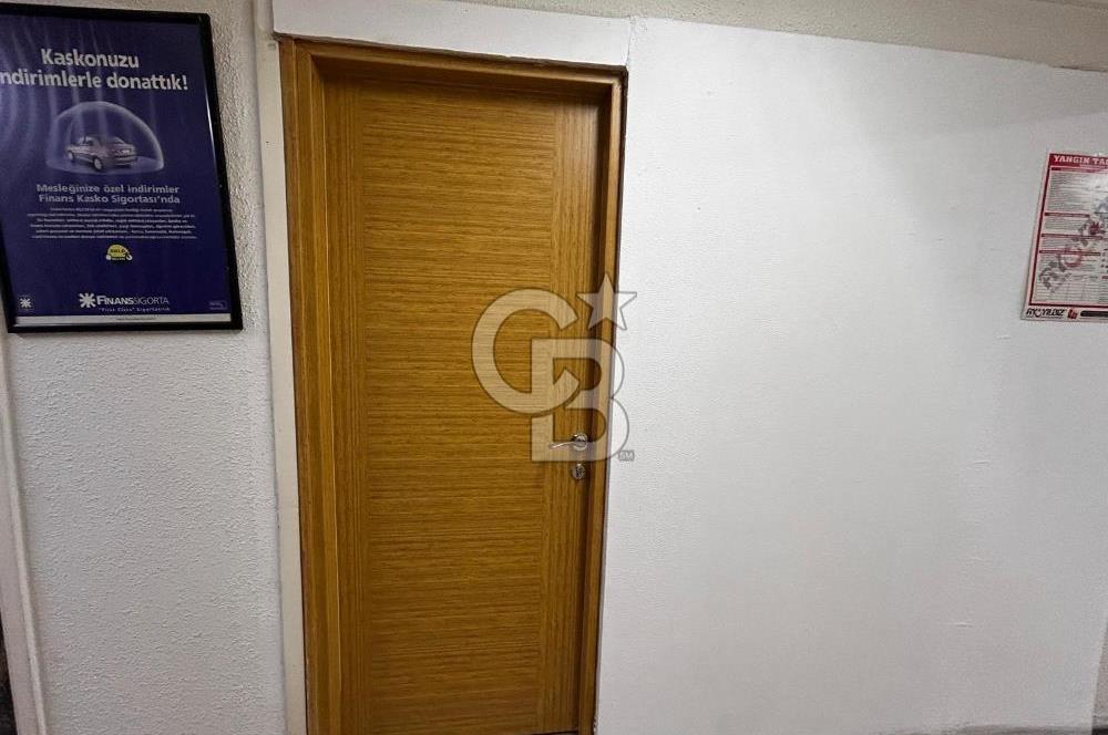 KARŞIYAKADA KİRALIK OFİS