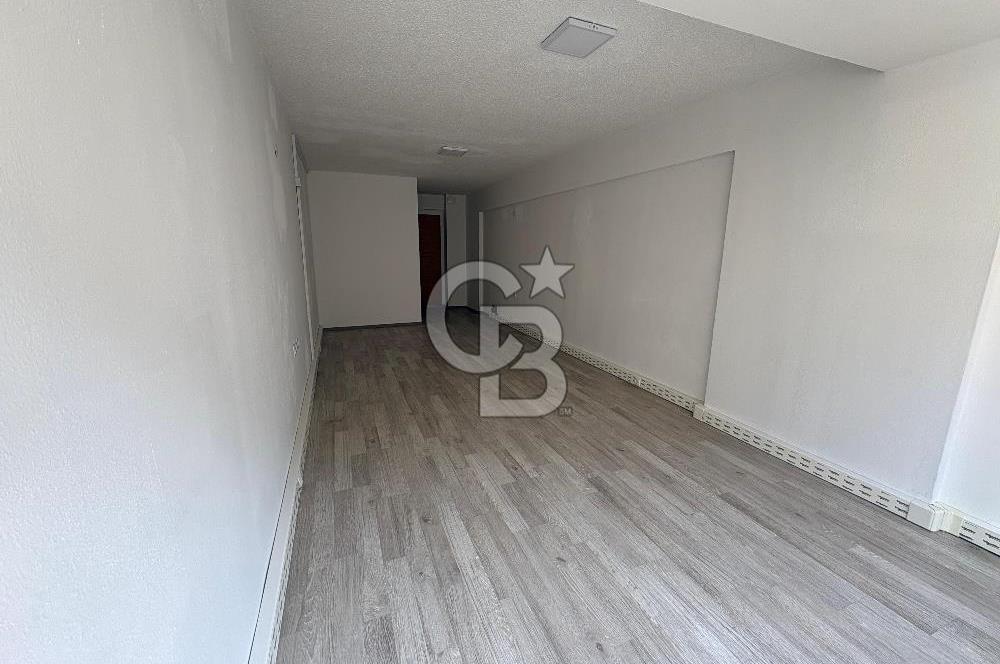 KARŞIYAKADA KİRALIK OFİS