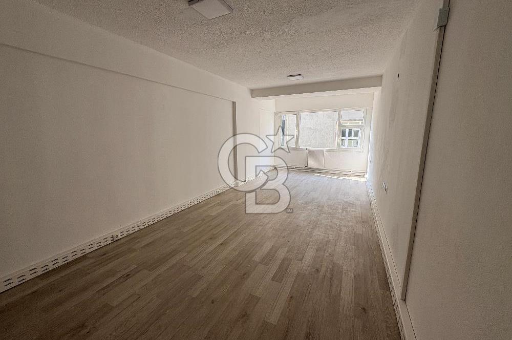 KARŞIYAKADA KİRALIK OFİS