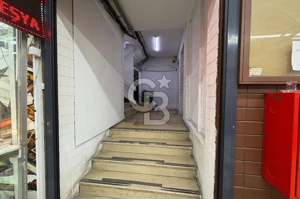 KARŞIYAKADA KİRALIK OFİS