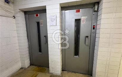 KARŞIYAKADA KİRALIK OFİS