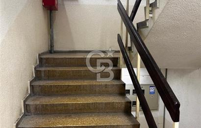 KARŞIYAKADA KİRALIK OFİS