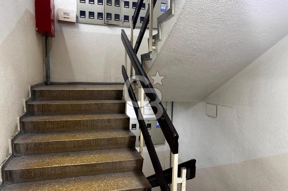 KARŞIYAKADA KİRALIK OFİS