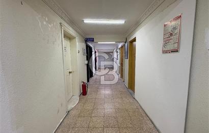 KARŞIYAKADA KİRALIK OFİS