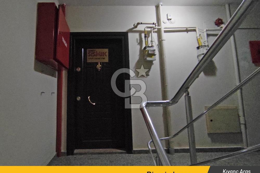 SATILIK OFİS Fatih Dev. Hastanesi karşısı İstanbul Cd. üzeri 140 m2 