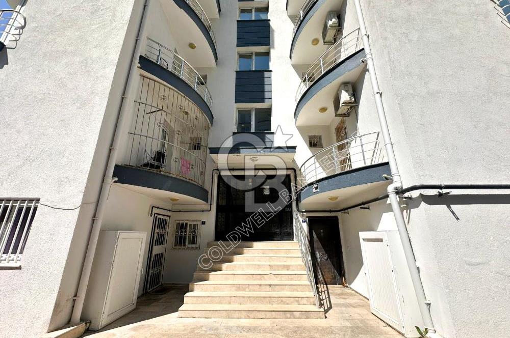 Kuşadası Kapalı Mutfak Deniz Manzaralı Satılık 3+1 Daire