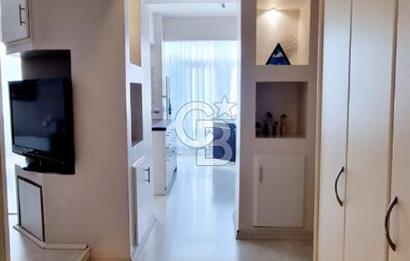 SUADİYE BAĞDAT CADDESİ VE SAHİLE YÜRÜME MESAFESİNDE ASANSÖRLÜ OTOPARKLI 2+1