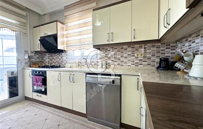 Kuşadası Kapalı Mutfak Deniz Manzaralı Satılık 3+1 Daire