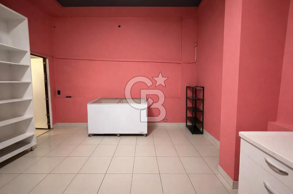 Buca Hoca Ahmet Yesevi Caddesinde Devren Kiralık İşyeri 